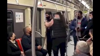 Hamı Bakı metrosunda yayılan bu görüntülərdən danışır: Görün gənclər nə etdi – VİDEO