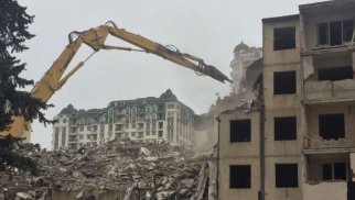 “RR Construction”qəzalı evlərin yerinə“Kubinka”da MÜASİR KOMPLEKS TİKİR – VİDEO
