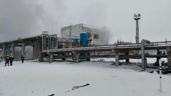 Rusiyada neft emalı zavodunda yanğın - 2 ölü, 5 yaralı - Video