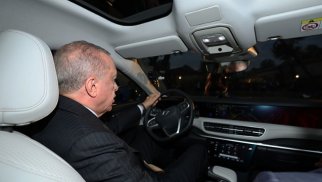 Test etdiyi avtomobili təhvil aldı - VİDEO