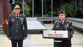 Türkiyənin Baş Qərargah rəisi Azərbaycandadır - FOTO