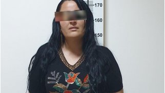 Evə kişi geyimində girib 45 min oğurladı - FOTO