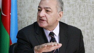 
İlham İsmayıl sərbəst buraxıldı
