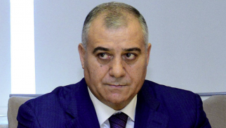 
Əli Nağıyev də vida mərasiminə qatılıb
