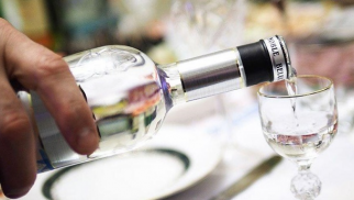 
Alkoqollu içkilər üçün aksiz dərəcəsi artırılır