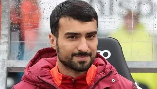 
Mahir Emrelinin bu hərəkəti Almaniyada qalmaqal yaratdı - FOTO