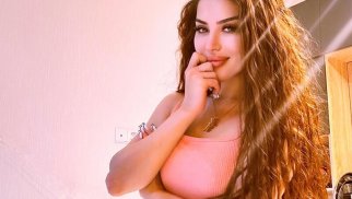 
Nəfəsin canlı ifası tənqid olundu - VİDEO