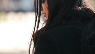 
19 yaşlı 3 uşaq anası xərçəngdən öldü - VİDEO