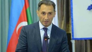 
Nazir özünə daha bir müşavir təyin etdi