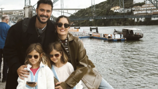 Yeni boşanan cütlük qızları ilə tətildə - FOTOlar