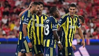 
UEFA “Fənərbağça”nı cərimələdi