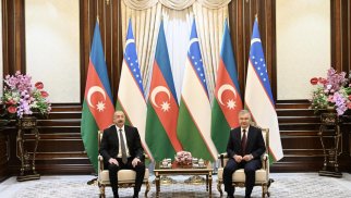 
Daşkənddə İlham Əliyevin Özbəkistan Prezidenti ilə təkbətək görüşü olub - FOTO