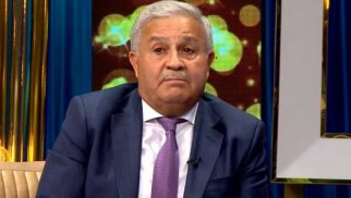 "Həyat yoldaşım mobil telefon işlətmir" - Yusif Mustafayev