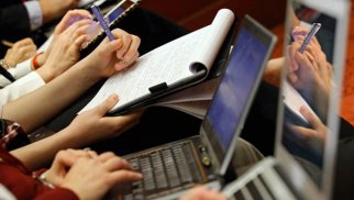 
Media subyektlərinin mənfəət vergisinə 5 illik güzəşt təklif olunur