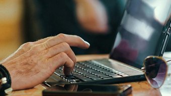 "Taliban" buna görə interneti qadağan edib