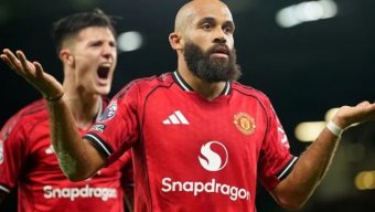 
İngiltərədə oktyabrın ən yaxşısı seçildi