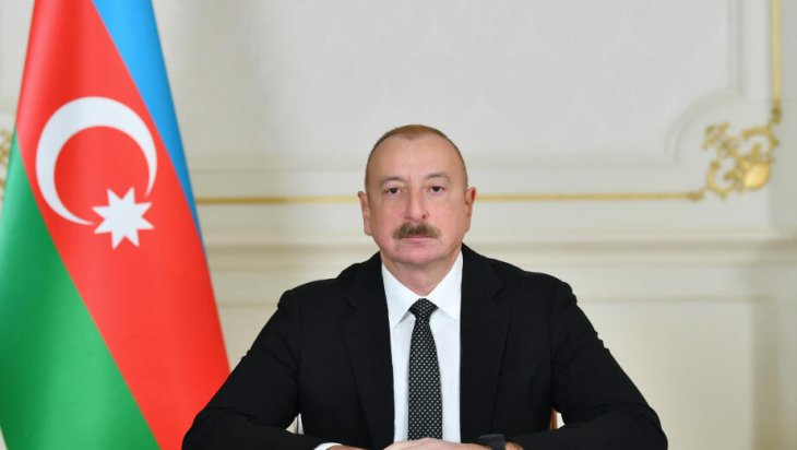 
Prezident forum iştirakçılarına müraciət ünvanlayıb